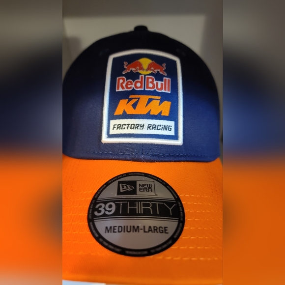 BNWT KTM Racing Flex Fit Hat - Picture 4 of 7